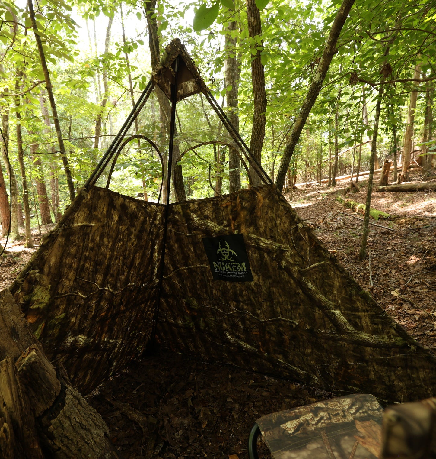 Hunting Blind - Mossy Oak Country Roots 3D Leafy